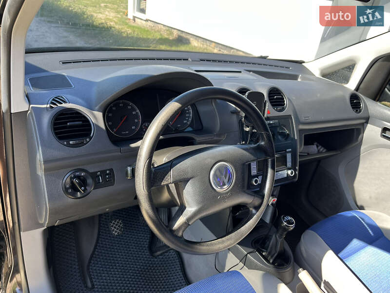 Мінівен Volkswagen Caddy 2005 в Луцьку