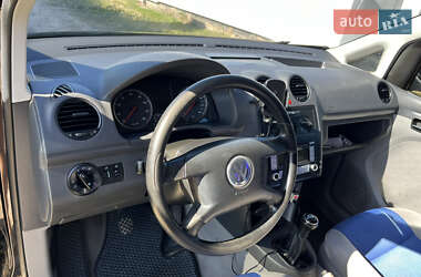 Минивэн Volkswagen Caddy 2005 в  фото 9 Минивэн Volkswagen Caddy 2005 в