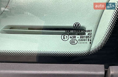 Минивэн Volkswagen Caddy 2009 в 
