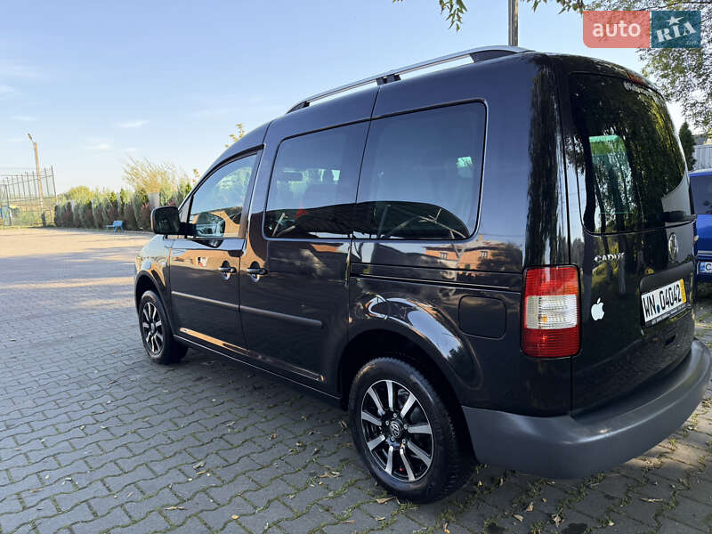 Минивэн Volkswagen Caddy 2005 в Черновцах