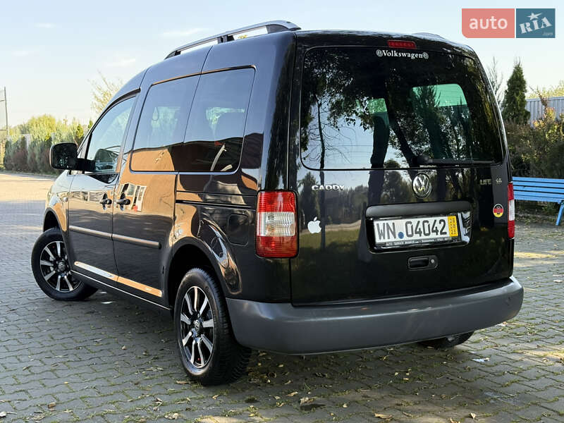 Минивэн Volkswagen Caddy 2005 в Черновцах