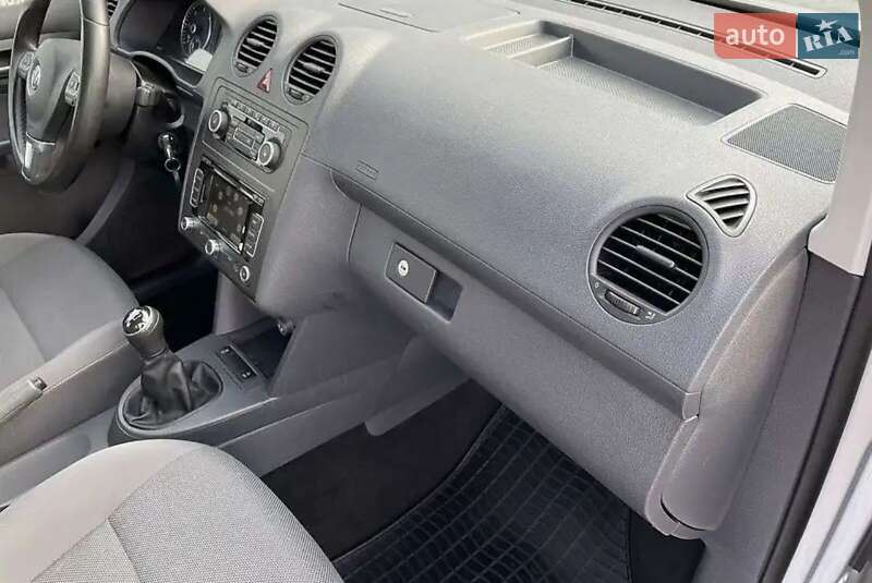 Минивэн Volkswagen Caddy 2012 в Виноградове