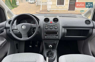Минивэн Volkswagen Caddy 2009 в 