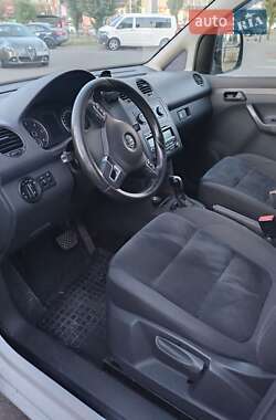 Минивэн Volkswagen Caddy 2011 в Киеве