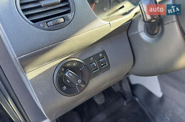 Минивэн Volkswagen Caddy 2008 в 