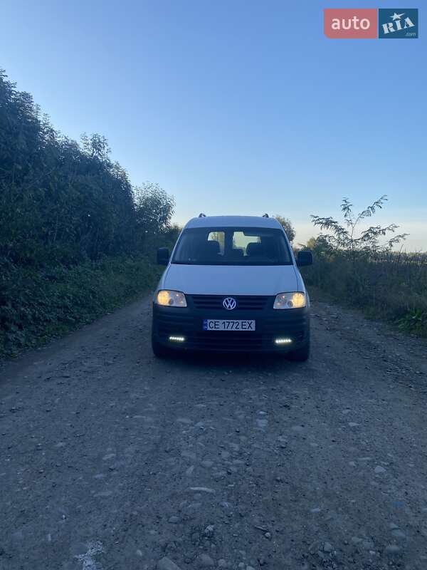 Минивэн Volkswagen Caddy 2006 в Вижнице