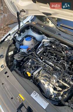 Минивэн Volkswagen Caddy 2015 в 