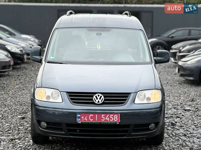 Минивэн Volkswagen Caddy 2010 в Виннице