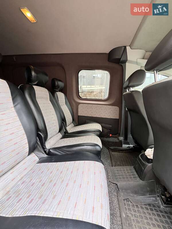 Минивэн Volkswagen Caddy 2013 в Киеве