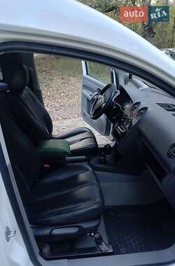 Минивэн Volkswagen Caddy 2006 в 