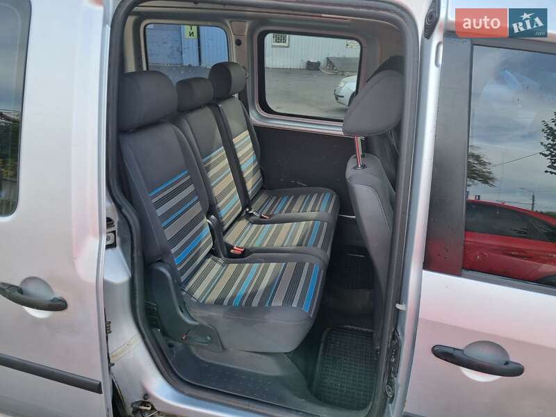 Минивэн Volkswagen Caddy 2010 в Харькове