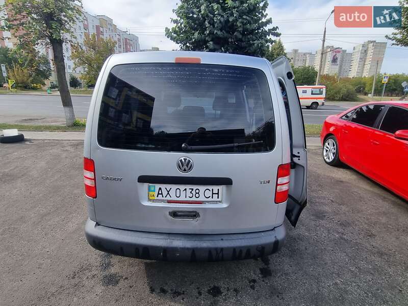 Минивэн Volkswagen Caddy 2010 в Харькове