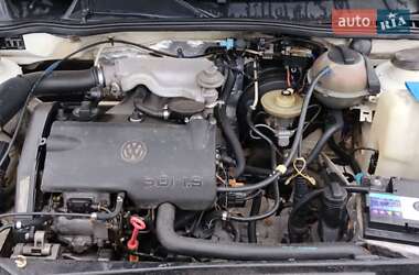 Минивэн Volkswagen Caddy 1996 в 