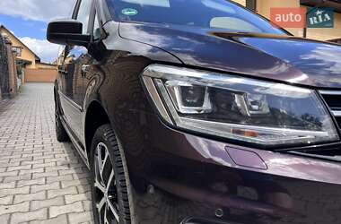 Минивэн Volkswagen Caddy 2016 в 
