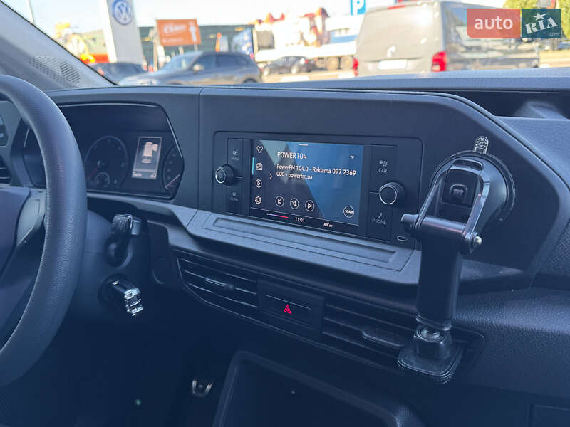 Грузовой фургон Volkswagen Caddy 2022 в Киеве