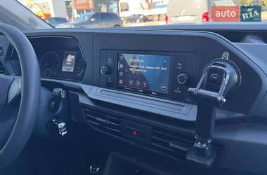 Грузовой фургон Volkswagen Caddy 2022 в 