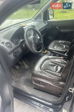 Грузовой фургон Volkswagen Caddy 2011 в 