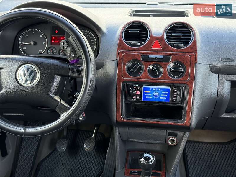 Минивэн Volkswagen Caddy 2004 в Николаеве