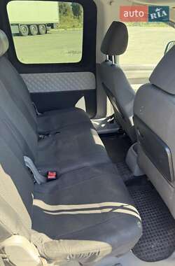 Минивэн Volkswagen Caddy 2009 в 