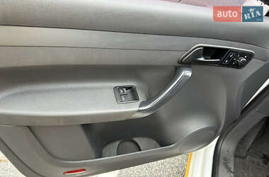 Грузовой фургон Volkswagen Caddy 2012 в 