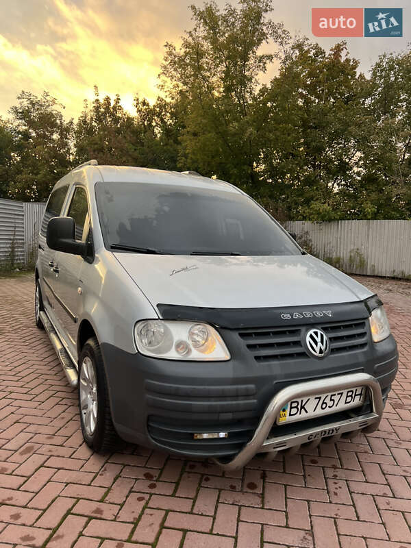 Минивэн Volkswagen Caddy 2009 в Ровно