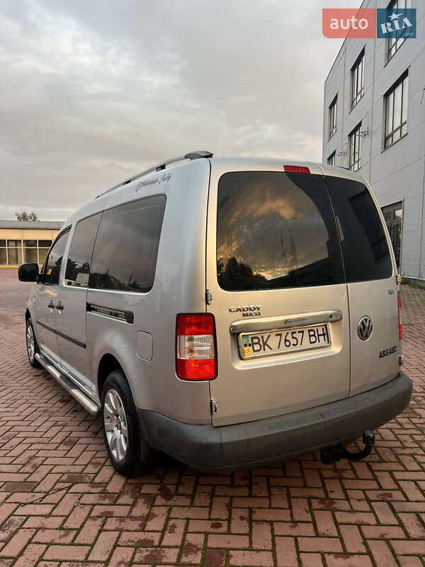 Минивэн Volkswagen Caddy 2009 в Ровно