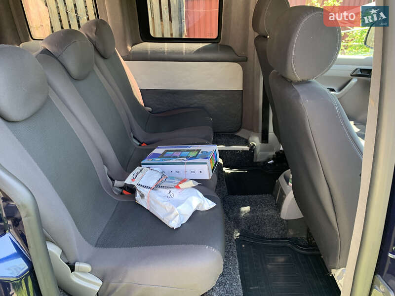 Минивэн Volkswagen Caddy 2007 в Болехове