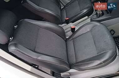 Минивэн Volkswagen Caddy 2006 в 