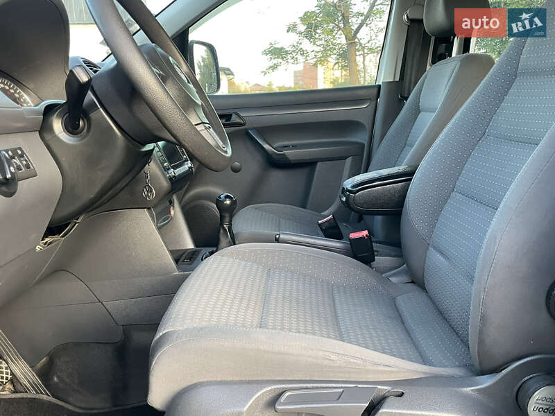 Минивэн Volkswagen Caddy 2011 в Солотвине фото 11 Минивэн Volkswagen Caddy 2011 в Солотвине