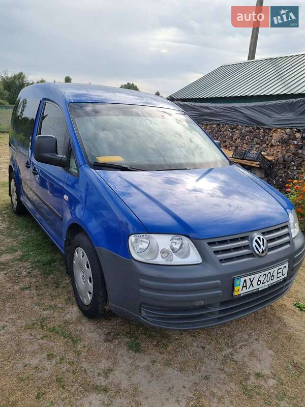 Минивэн Volkswagen Caddy 2008 в Десне