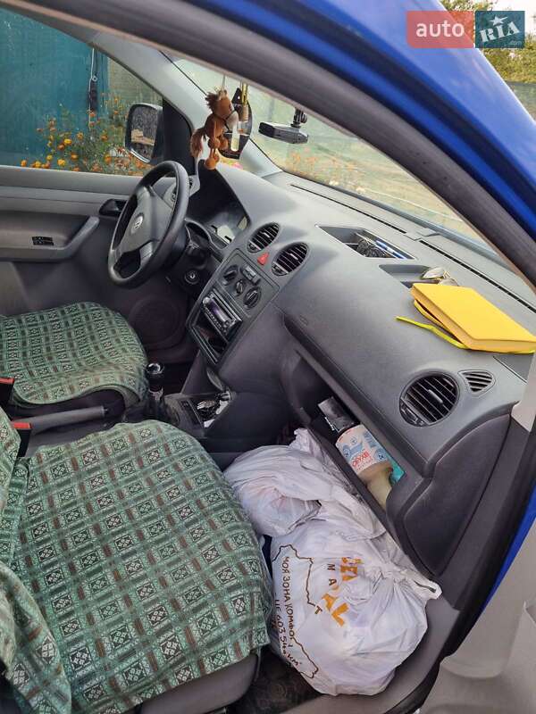 Минивэн Volkswagen Caddy 2008 в Десне