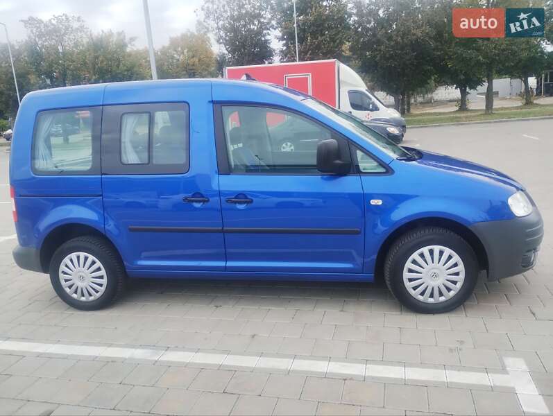 Минивэн Volkswagen Caddy 2009 в Золотоноше