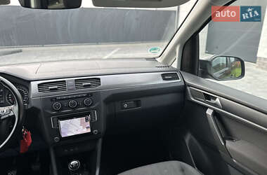 Минивэн Volkswagen Caddy 2016 в 