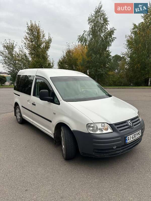 Минивэн Volkswagen Caddy 2005 в Киеве