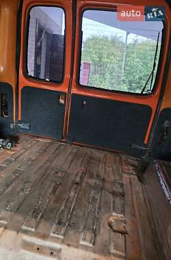 Пикап Volkswagen Caddy 2000 в 