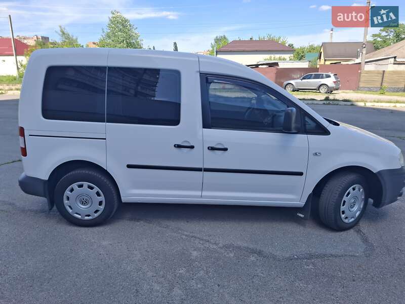 Мінівен Volkswagen Caddy 2009 в Харкові
