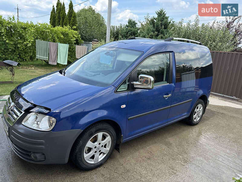 Минивэн Volkswagen Caddy 2009 в Умани