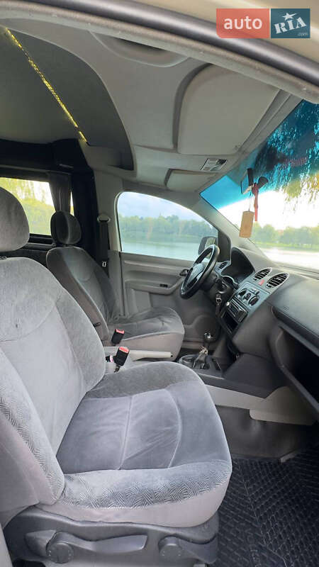 Минивэн Volkswagen Caddy 2006 в Ровно