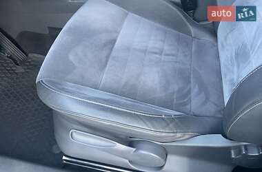 Минивэн Volkswagen Caddy 2013 в 