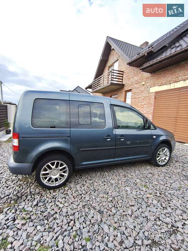 Минивэн Volkswagen Caddy 2006 в Львове