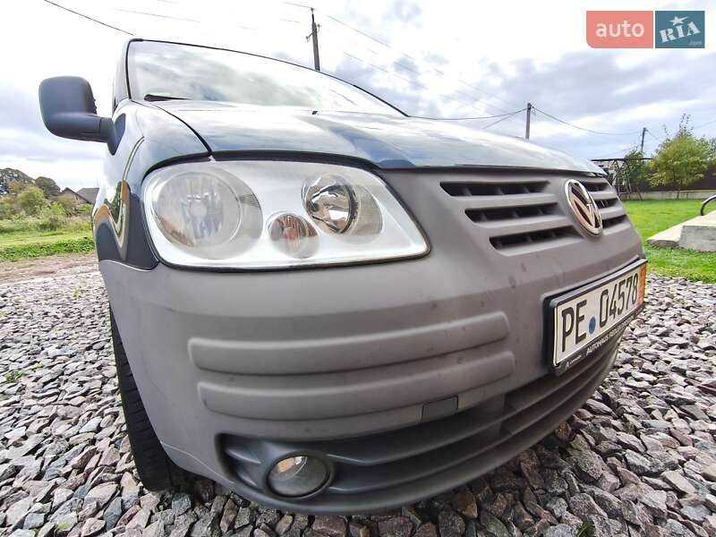 Минивэн Volkswagen Caddy 2006 в Львове