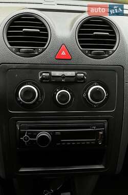 Минивэн Volkswagen Caddy 2008 в 