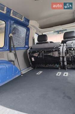 Минивэн Volkswagen Caddy 2009 в 