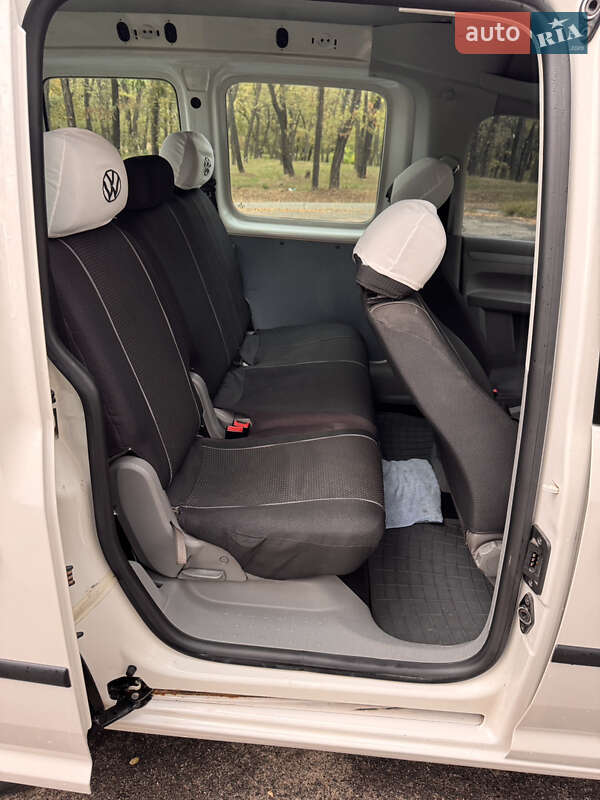 Минивэн Volkswagen Caddy 2009 в Кривом Роге