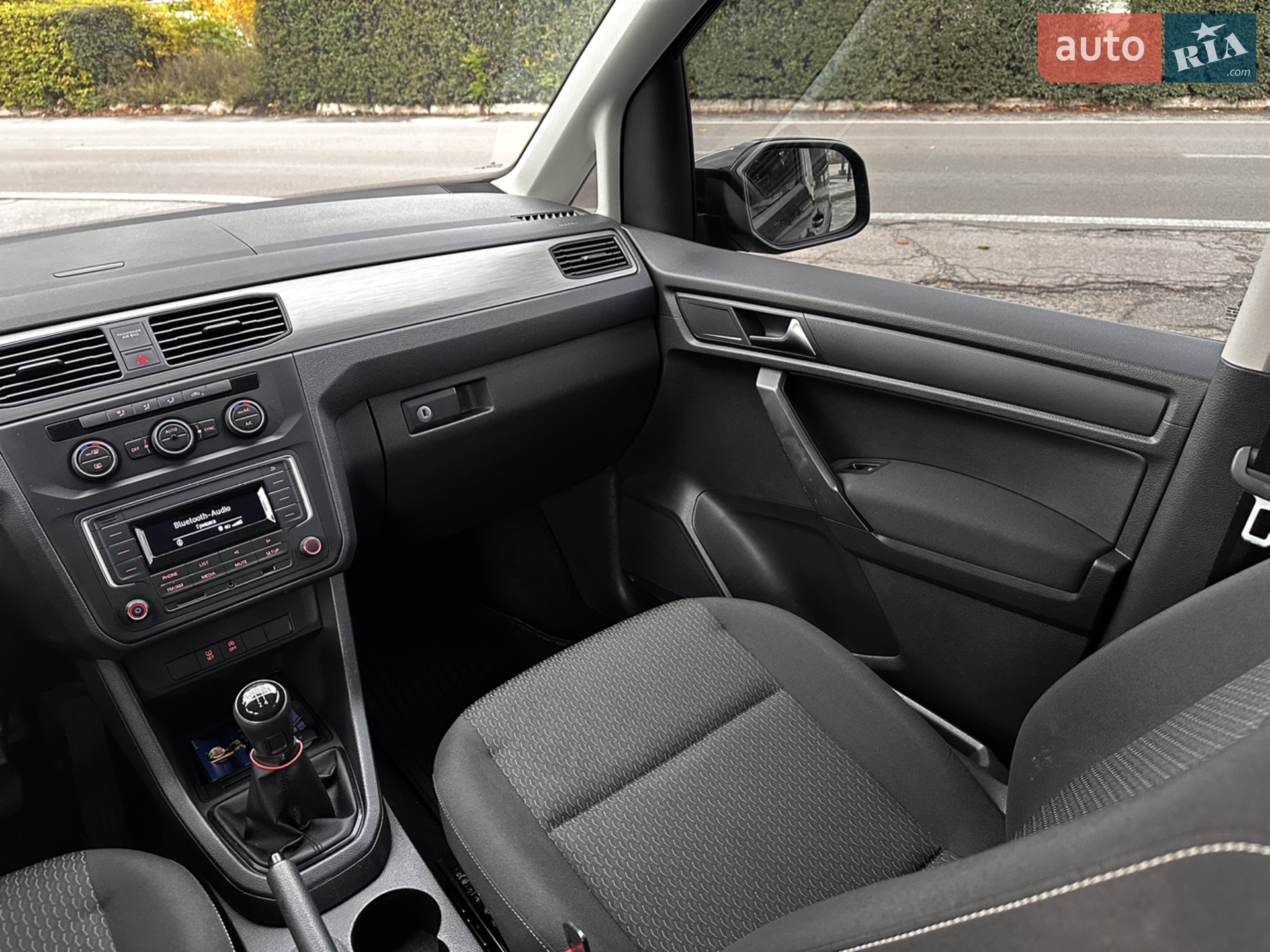 2016 Volkswagen Caddy - мініатюра 36