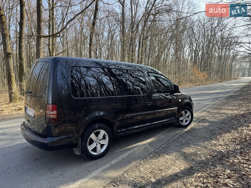 Минивэн Volkswagen Caddy 2010 в Гайсине