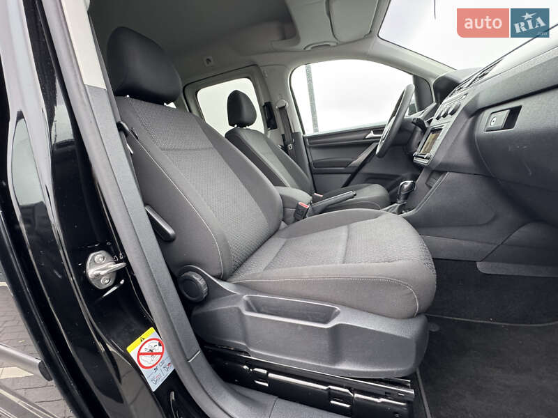 Минивэн Volkswagen Caddy 2017 в Мукачево