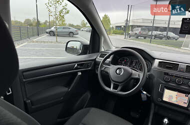 Мінівен Volkswagen Caddy 2017 в 