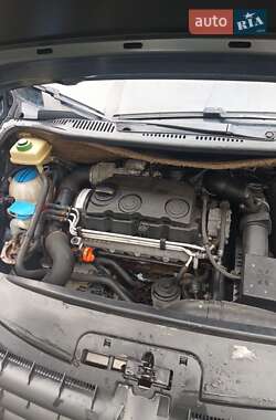 Минивэн Volkswagen Caddy 2009 в 