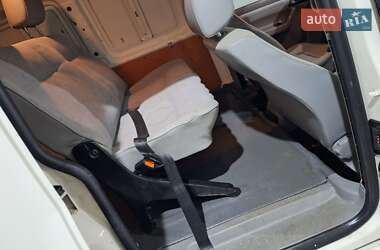 Грузовой фургон Volkswagen Caddy 2009 в 